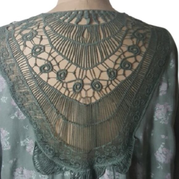 Anthropologie Billy T crochet mint and floral  back kimono cardigan cover up - Picture 2 of 10